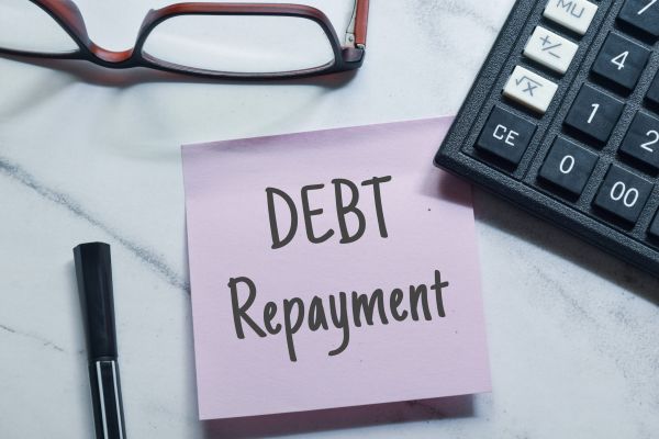 Electricity: What FG’s N2 Trillion Debt Payment to GenCos means for Nigerians