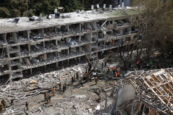 U.S. Destroys Iranian Nuclear Sites in Dramatic Air Strikes: Global Tensions Soar, UN Warns of Radiological Catastrophe