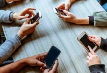 Social Media Linked to Declining Happiness Among Young People, 2026 World Happiness Report Finds